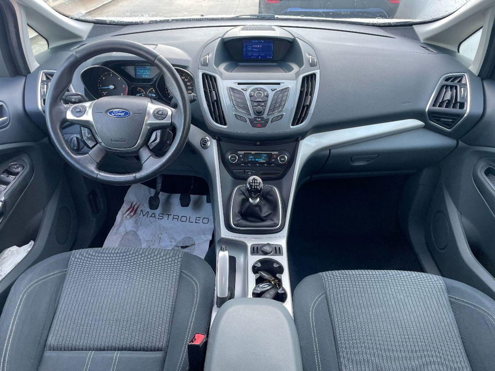 Ford C-Max usata a Lecce (19)