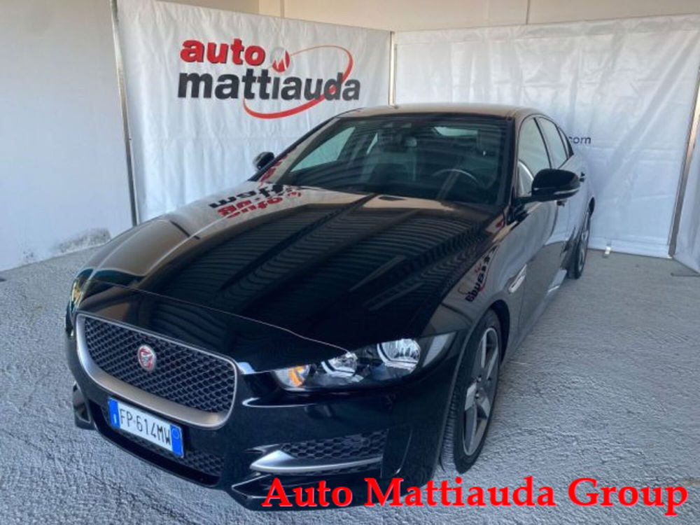 Jaguar XE usata a Cuneo (2)