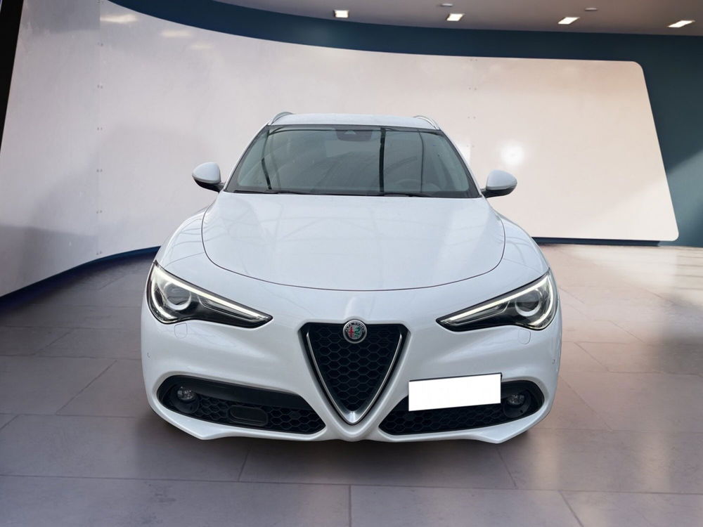 Alfa Romeo Stelvio usata a Torino