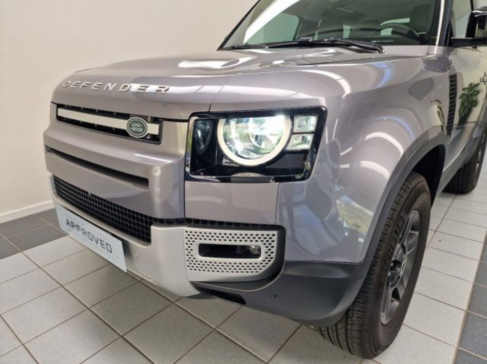 Land Rover Defender usata a Novara (17)