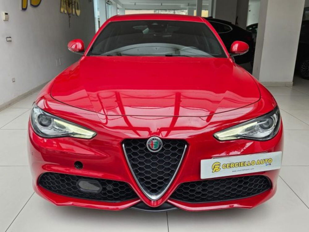 Alfa Romeo Giulia usata a Napoli (10)