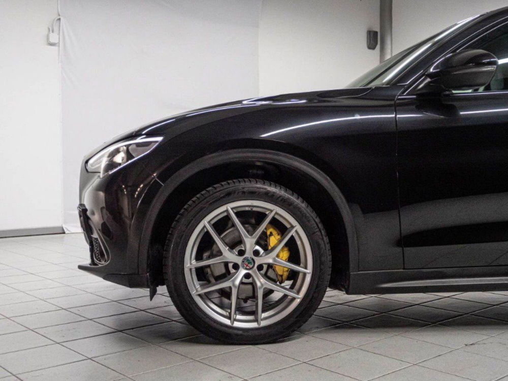 Alfa Romeo Stelvio usata a Ancona (7)