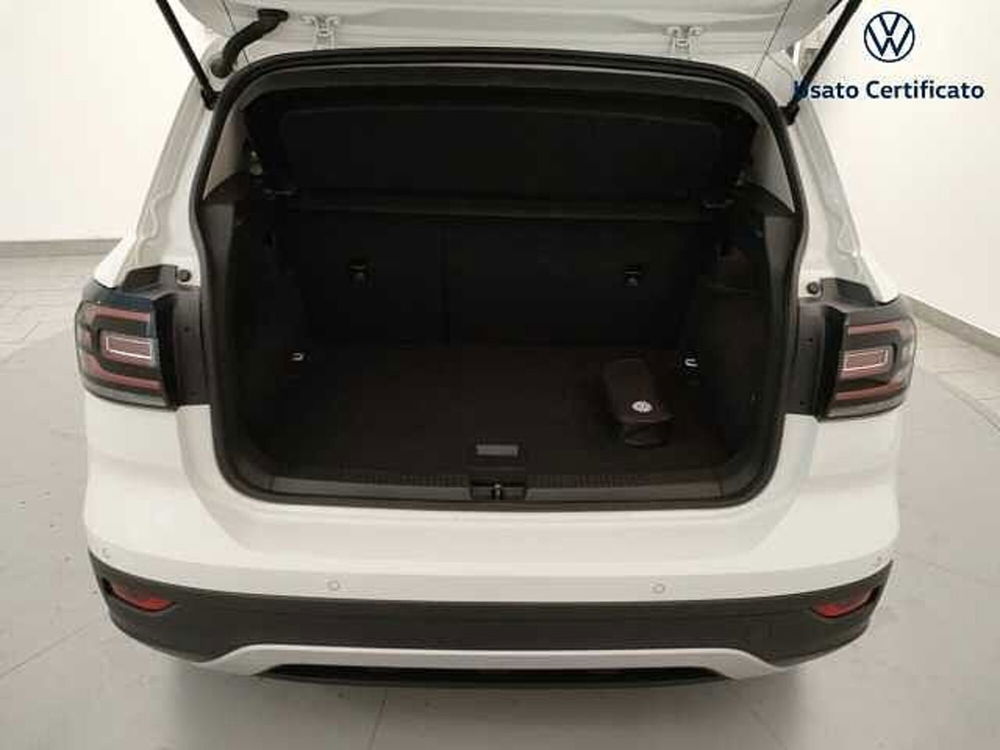 Volkswagen T-Cross usata a Varese (9)