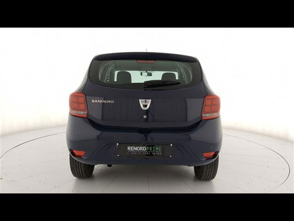 Dacia Sandero usata a Milano (4)