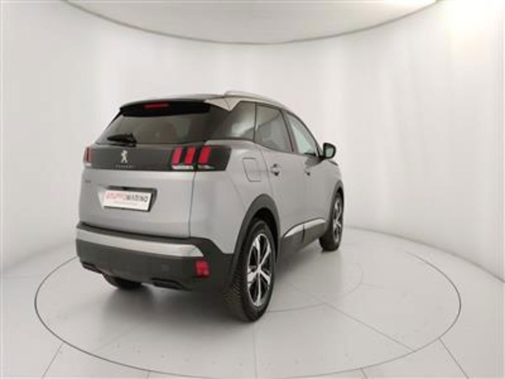 Peugeot 3008 usata a Bari (7)