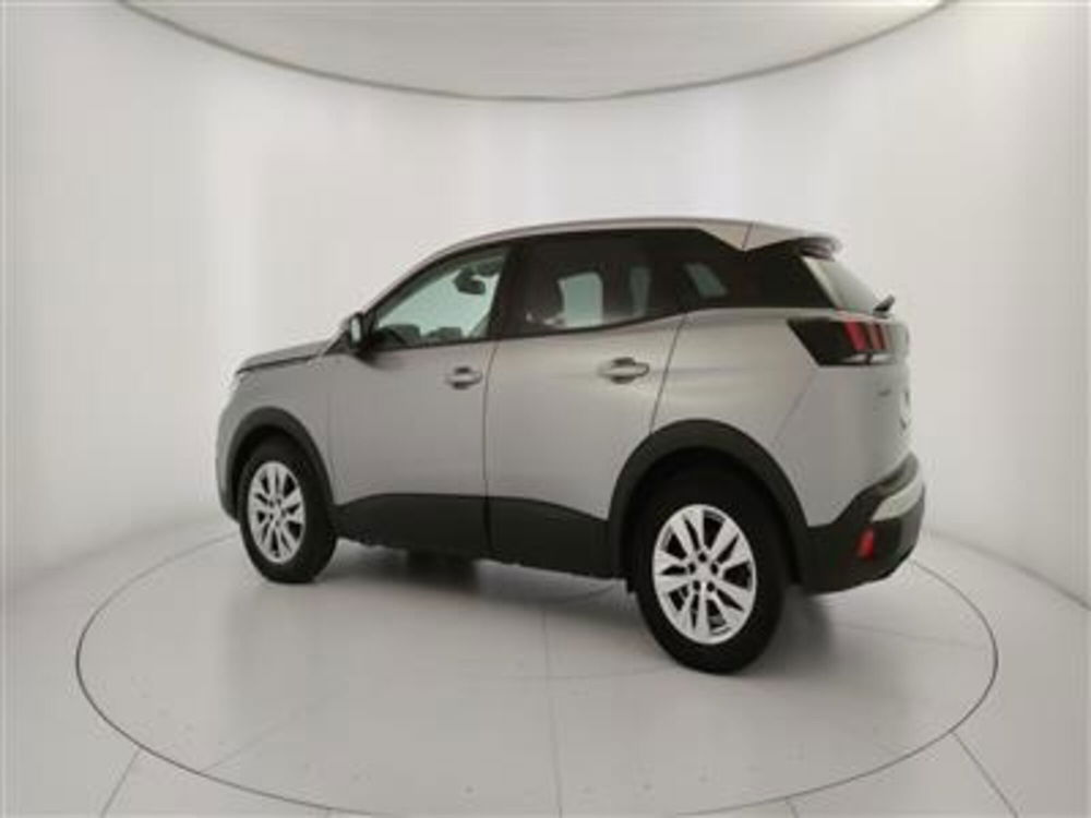 Peugeot 3008 usata a Bari (4)