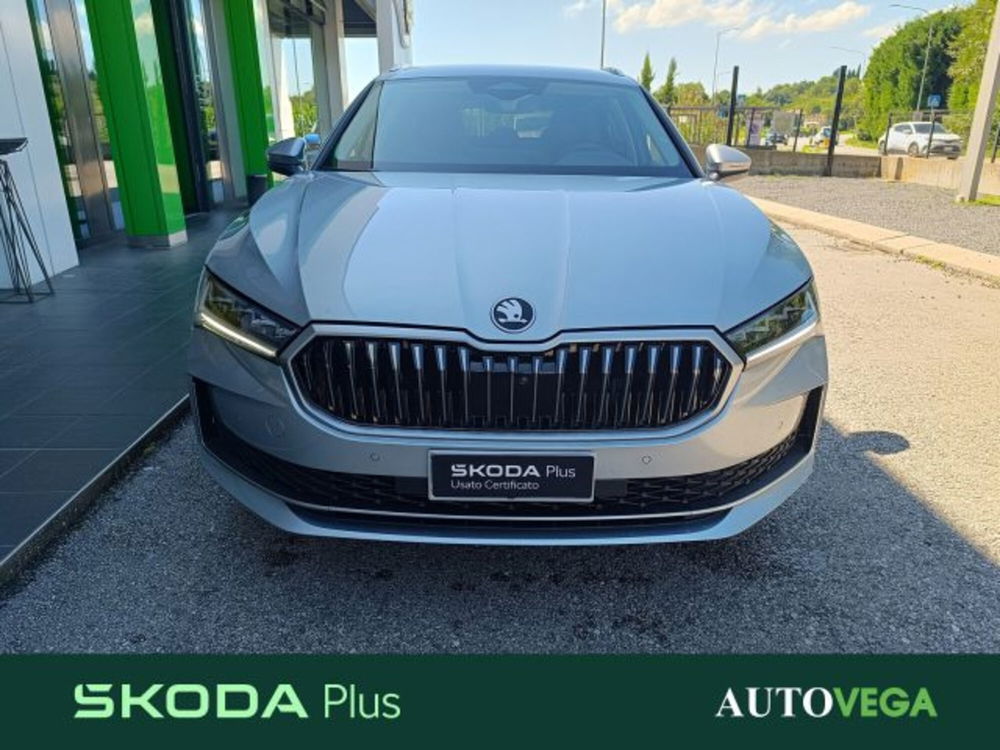 Skoda Superb nuova a Vicenza (2)