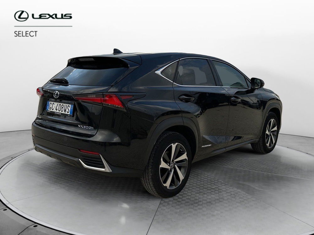 Lexus NX usata a Ragusa (3)