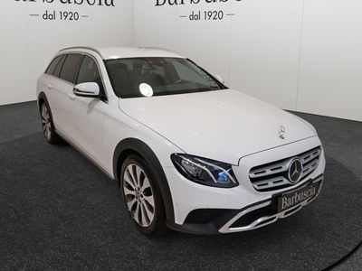 Mercedes-Benz Classe E Station Wagon 220 d 4Matic Auto Sport All-Terrain  del 2018 usata a Pescara