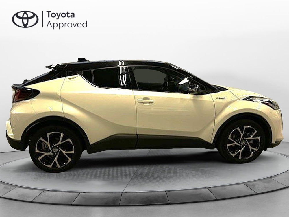 Toyota Toyota C-HR usata a Bergamo (14)