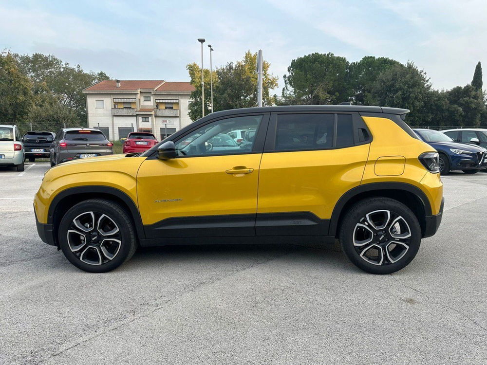 Jeep Avenger nuova a Ancona (9)