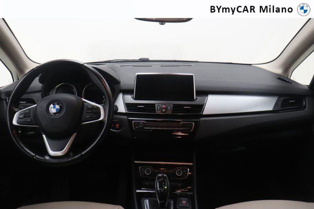 BMW Serie 2 Active Tourer usata a Milano (15)