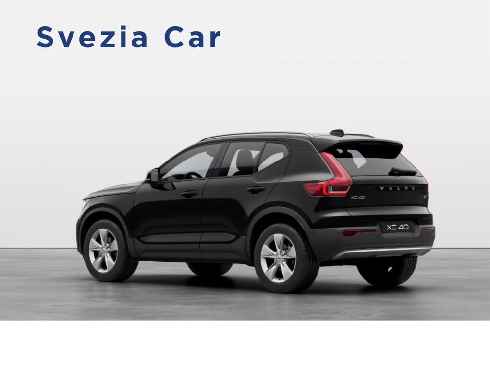 Volvo XC40 nuova a Milano (3)