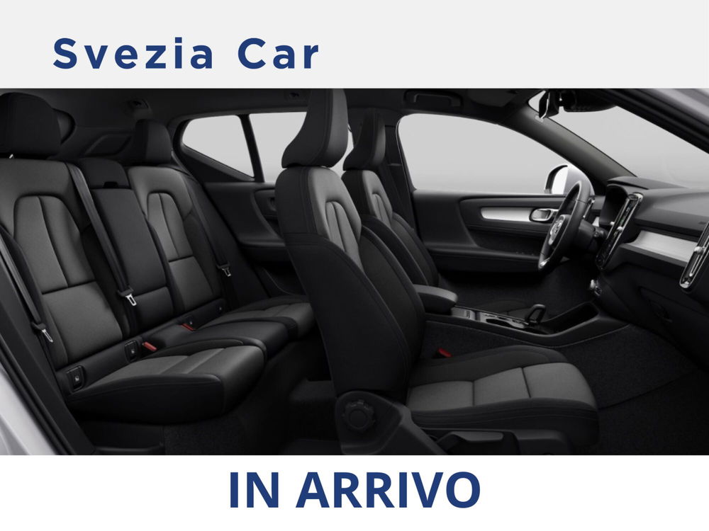 Volvo XC40 nuova a Milano (6)