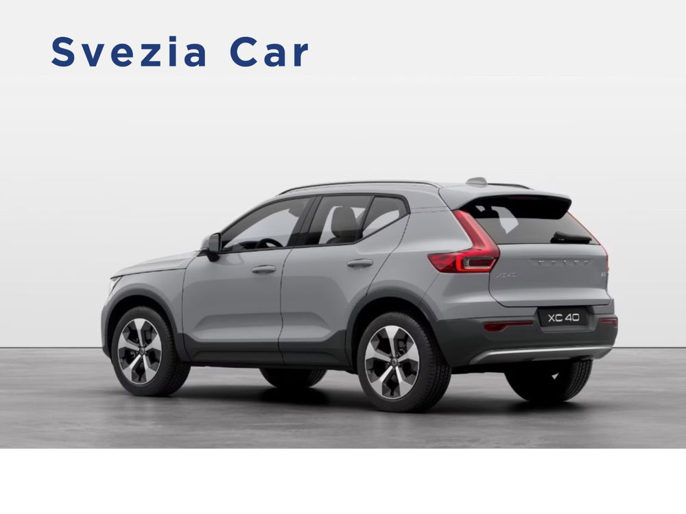 Volvo XC40 nuova a Milano (5)