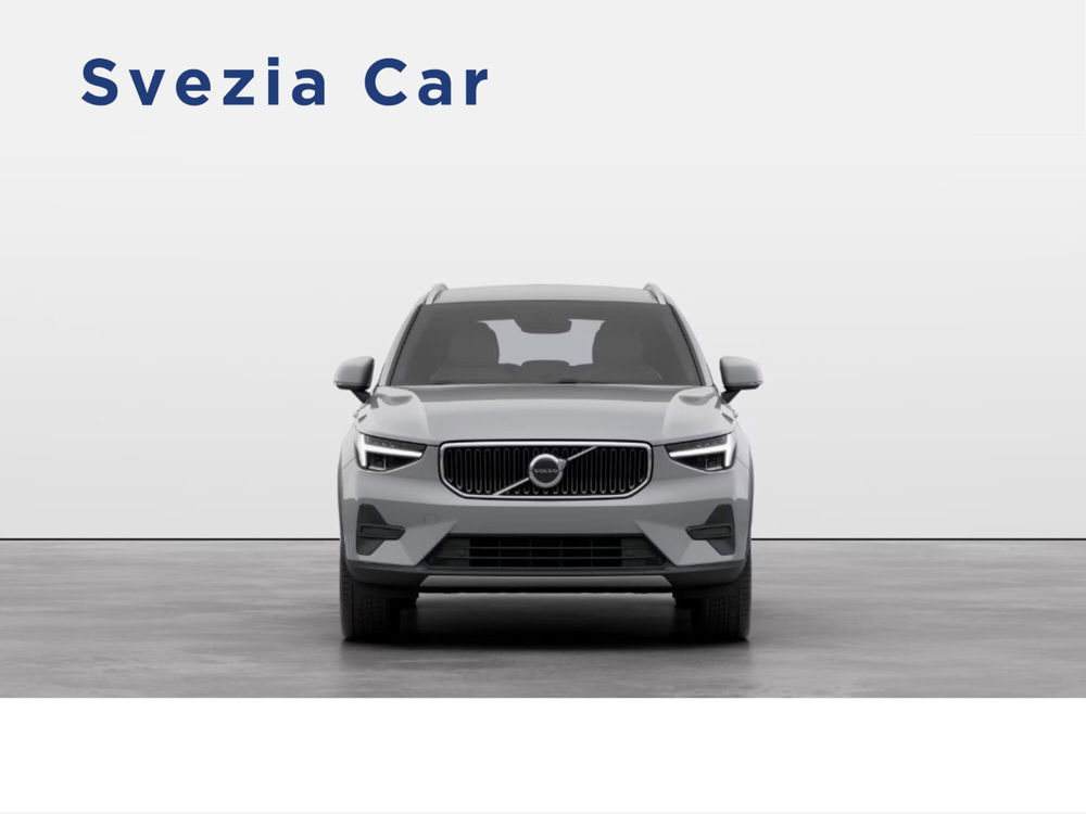 Volvo XC40 nuova a Milano (7)