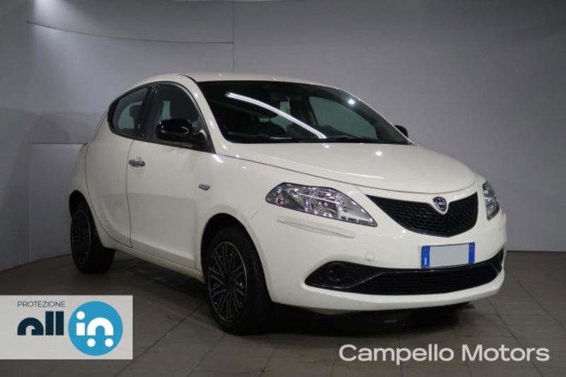 Lancia Ypsilon 1.2 69 CV 5 porte Gold  del 2019 usata a Venezia