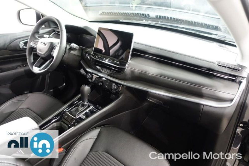 Jeep Compass nuova a Venezia (18)