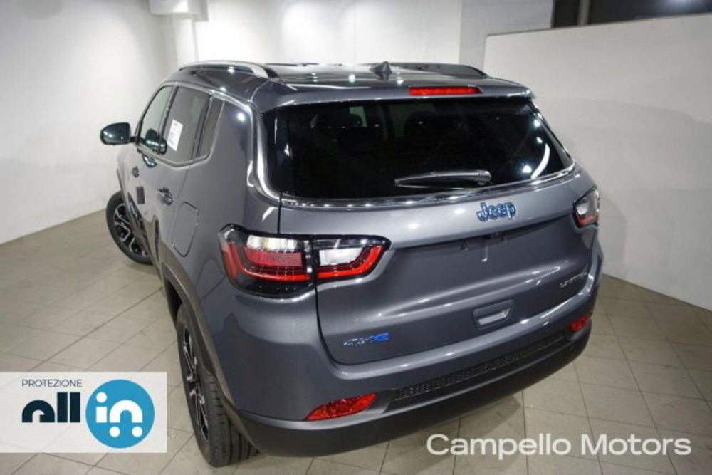 Jeep Compass nuova a Venezia (3)