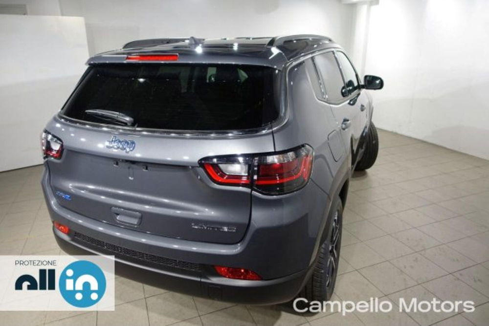 Jeep Compass nuova a Venezia (4)