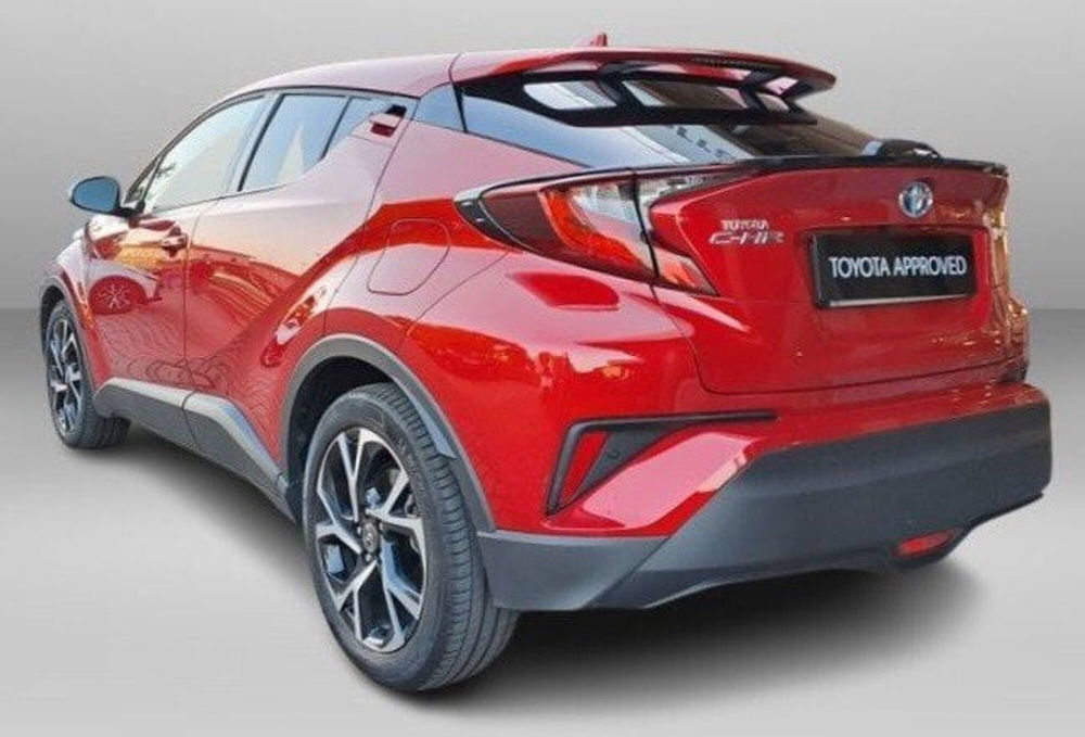 Toyota Toyota C-HR usata a Lecco (7)