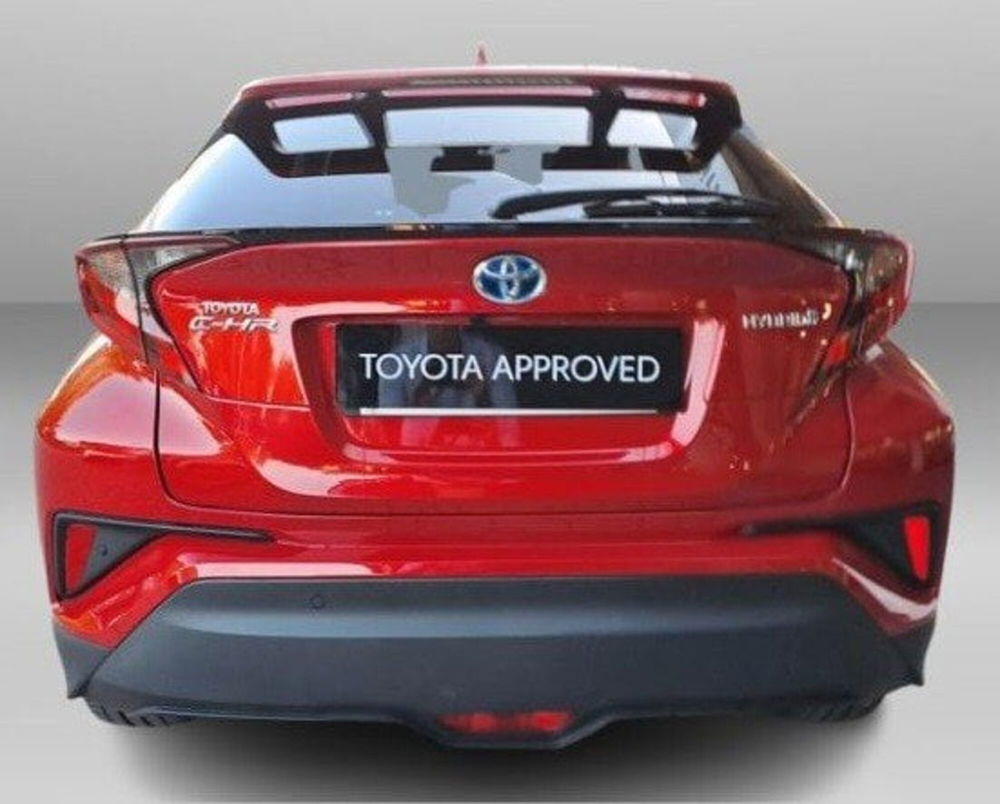 Toyota Toyota C-HR usata a Lecco (8)