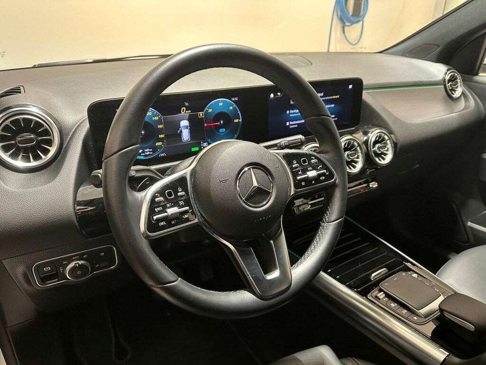 Mercedes-Benz EQA usata a Varese (3)