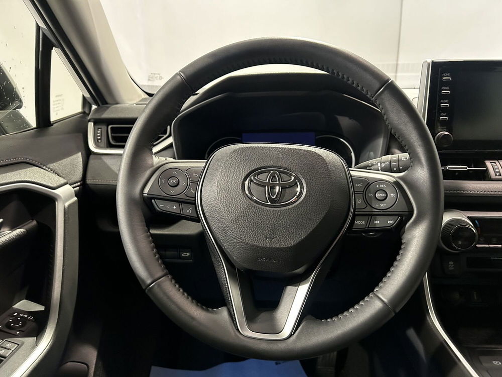 Toyota Rav4 usata a Milano (8)