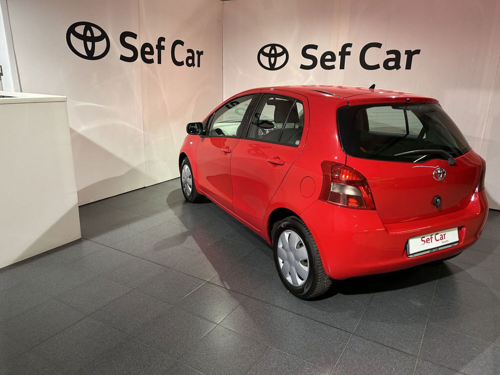 Toyota Yaris usata a Milano (5)