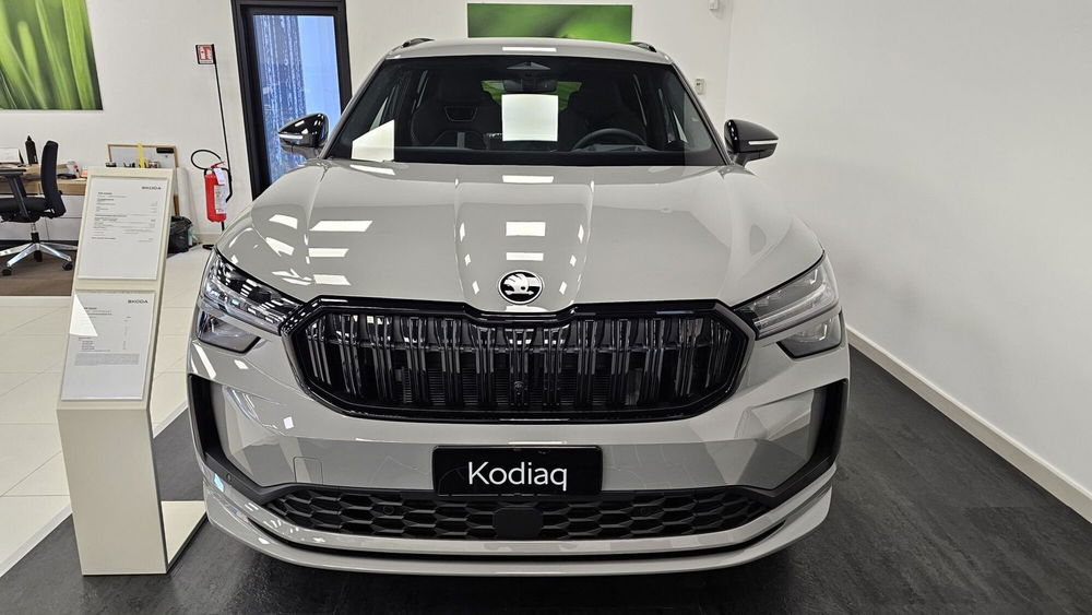 Skoda Kodiaq nuova a Livorno (2)