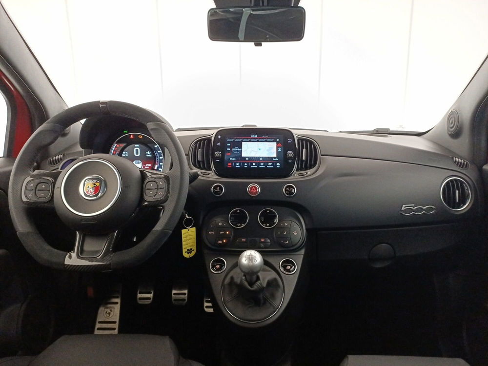 Abarth 695 Cabrio usata a Bari (10)