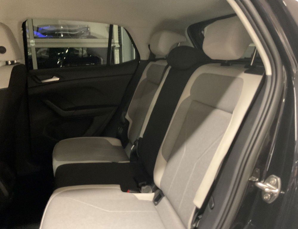 Volkswagen T-Cross nuova a Salerno (19)