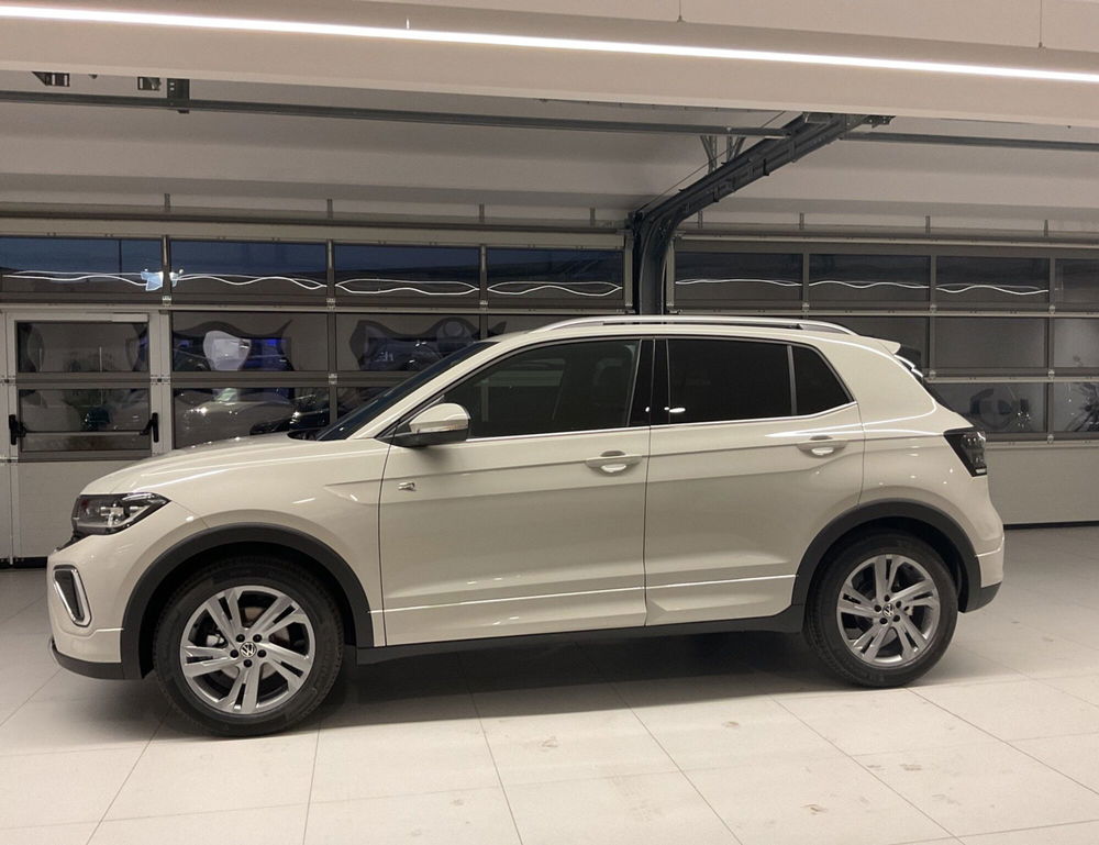 Volkswagen T-Cross nuova a Salerno (5)