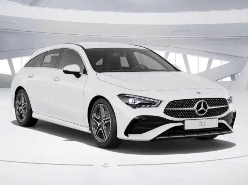 Mercedes-Benz CLA 200 d Premium nuova a Verona