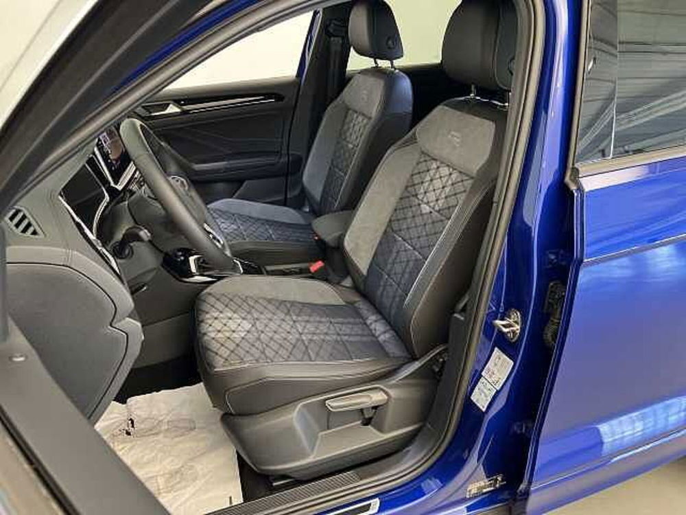 Volkswagen T-Roc nuova a Forlì-Cesena (18)