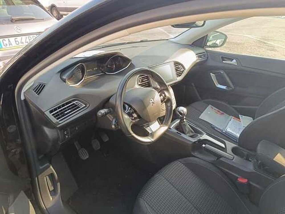 Peugeot 308 SW usata a Roma (6)