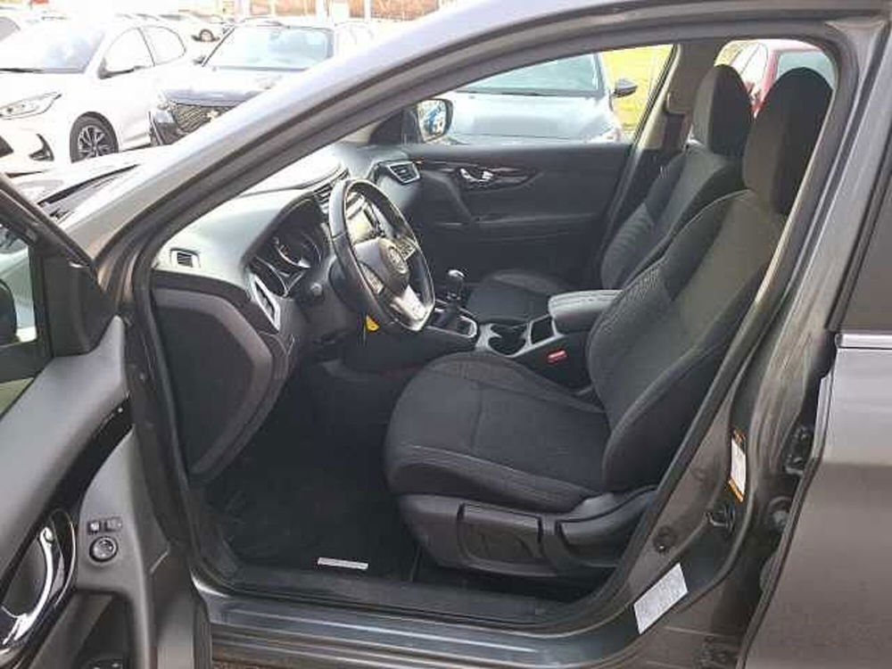 Nissan Qashqai usata a Ancona (17)