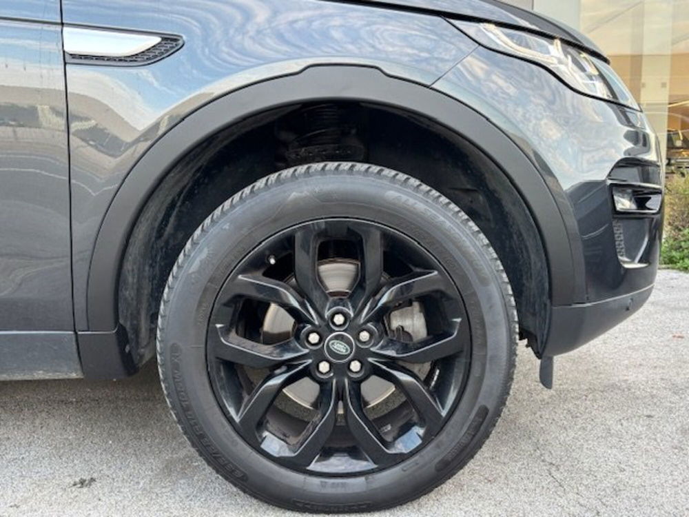 Land Rover Discovery Sport usata a Pesaro-Urbino (9)