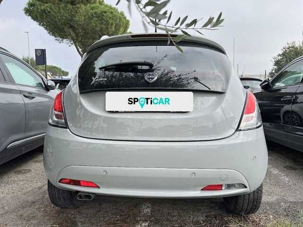 Lancia Ypsilon usata a Ravenna (6)