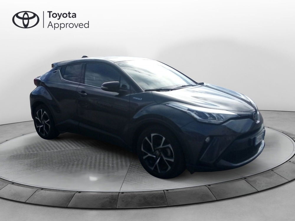 Toyota Toyota C-HR usata a Brindisi (3)