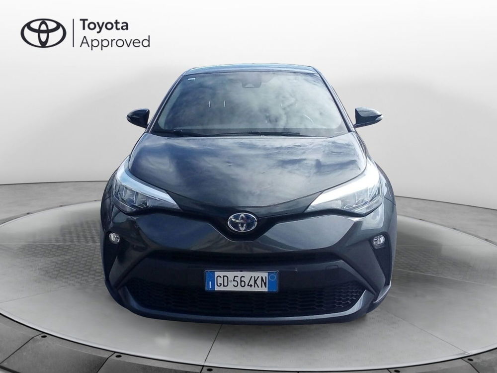 Toyota Toyota C-HR usata a Brindisi (5)