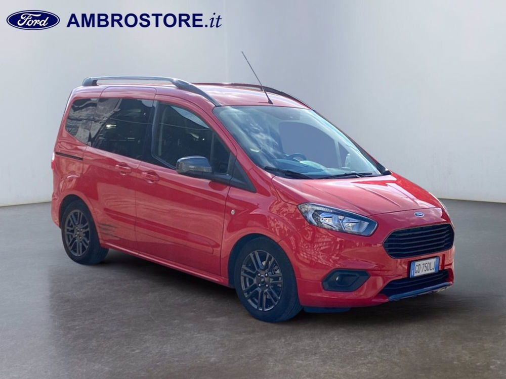 Ford Tourneo Courier usata a Milano (3)