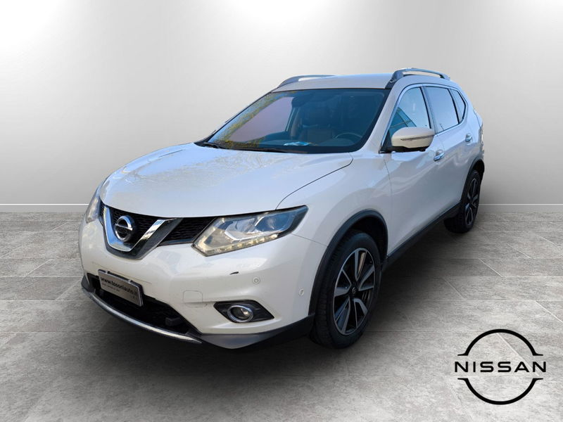 Nissan X-Trail 1.6 dCi 4WD Tekna  del 2014 usata a Siena