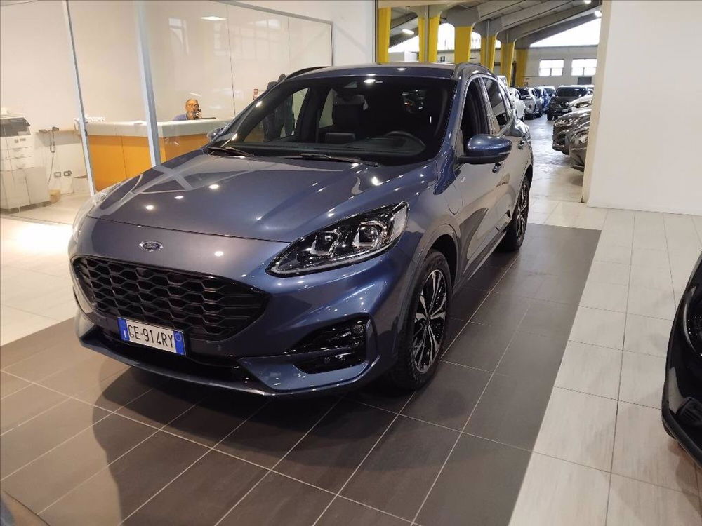 Ford Kuga usata a Milano (2)