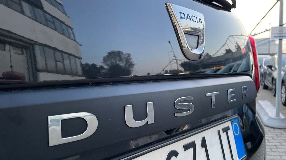 Dacia Duster usata a Varese (14)