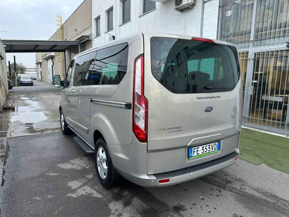 Ford Tourneo Custom usata a Milano (7)