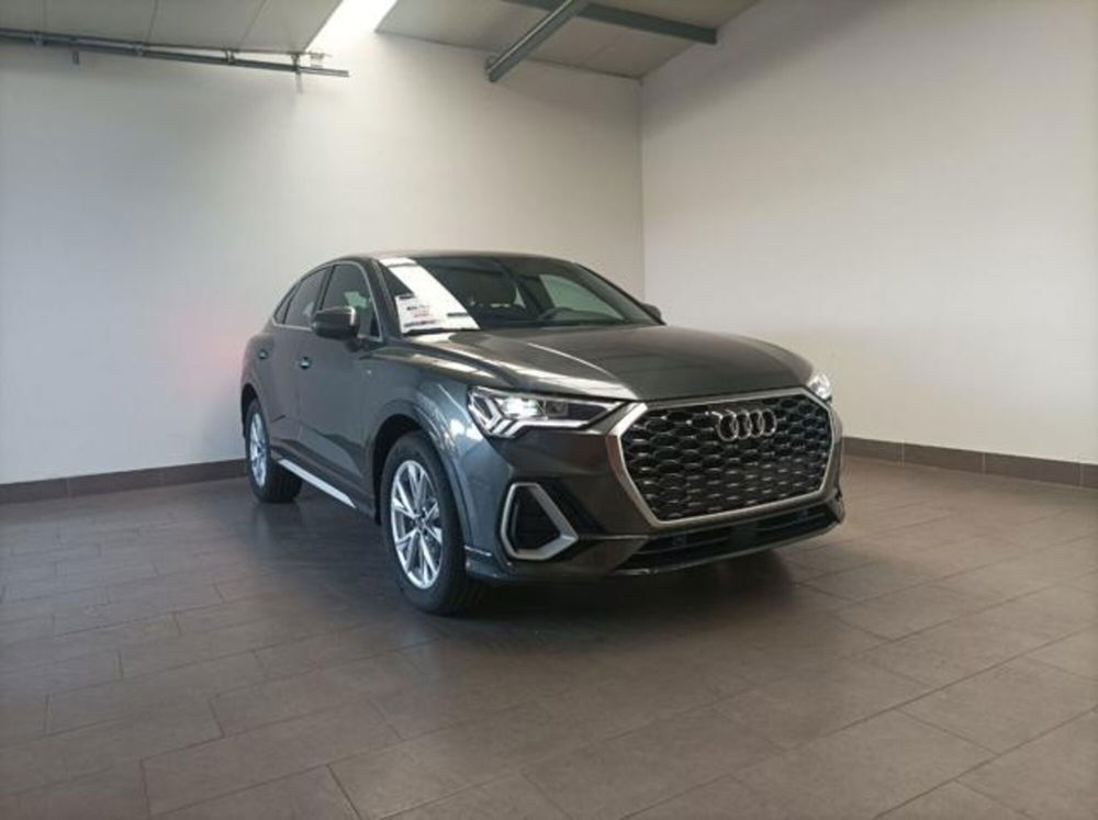 Audi Q3 Sportback nuova a Milano