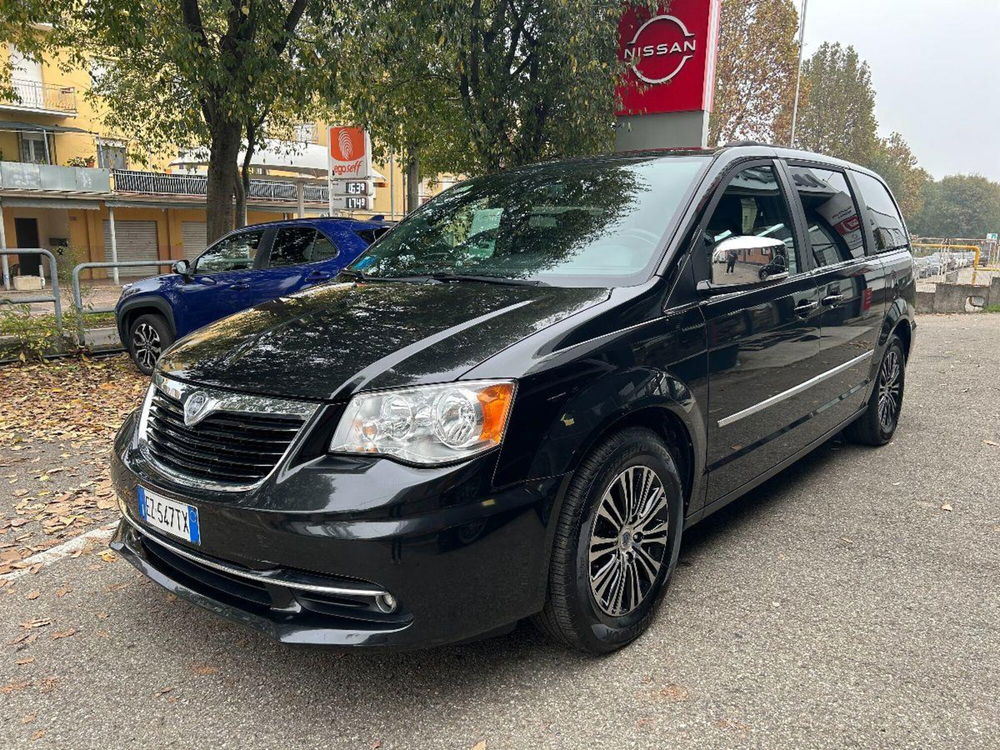 Lancia Voyager usata a Reggio Emilia