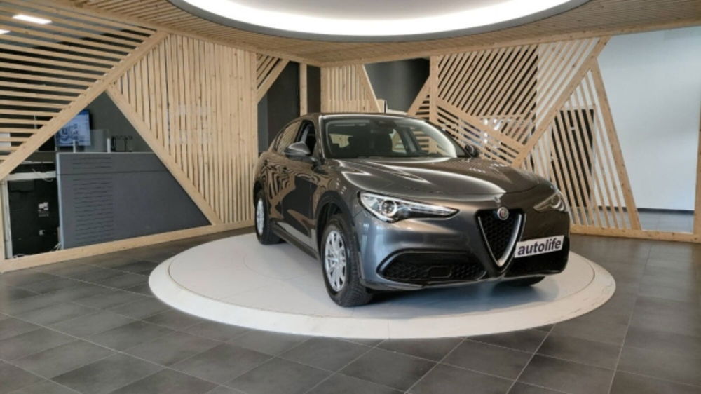 Alfa Romeo Stelvio usata a Catanzaro (2)