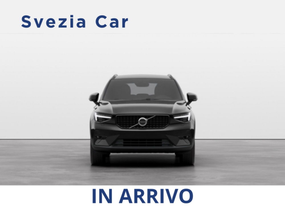 Volvo XC40 nuova a Milano (5)